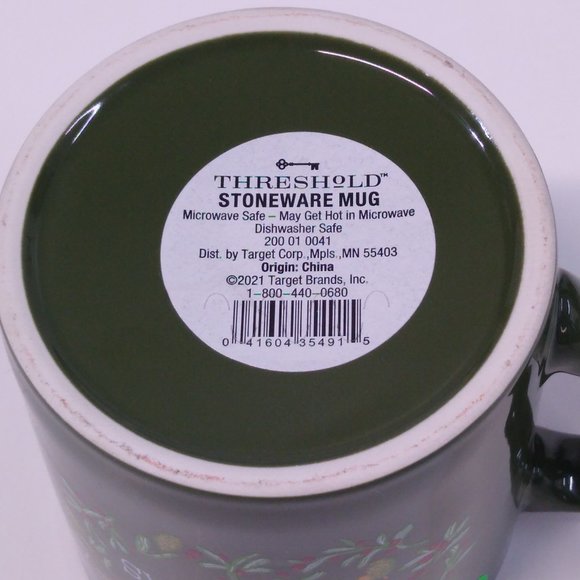 Threshold Merry Christmas Stoneware Coffee Tea Mug Green 16 Oz NWT - Picture 5 of 5